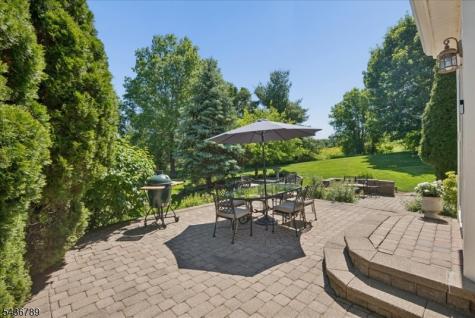14 Old Warson Court Montgomery NJ 08558