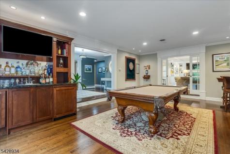 63 Skylark Road Springfield NJ 07081