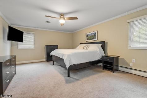 63 Skylark Road Springfield NJ 07081