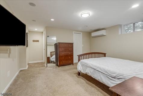 63 Skylark Road Springfield NJ 07081