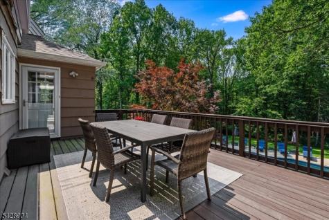 63 Skylark Road Springfield NJ 07081