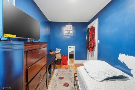 128 Carolina Avenue Newark NJ 07106