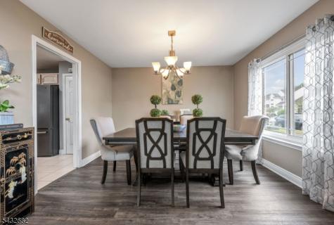 9 Fox Chase Road Jefferson NJ 07438