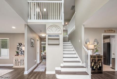 9 Fox Chase Road Jefferson NJ 07438