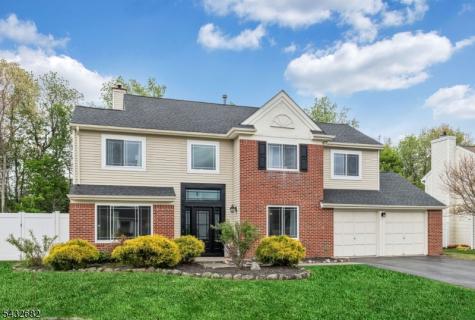 9 Fox Chase Road Jefferson NJ 07438