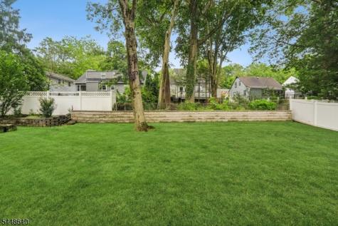 8 Sheridan Avenue West Orange NJ 07052