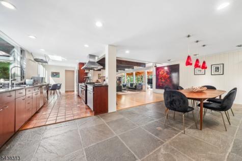 21 Sheffield Terrace West Orange NJ 07052
