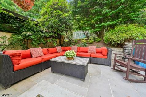 21 Sheffield Terrace West Orange NJ 07052