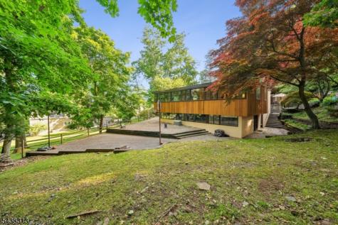 21 Sheffield Terrace West Orange NJ 07052