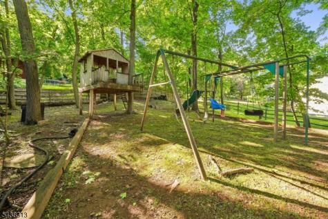 21 Sheffield Terrace West Orange NJ 07052