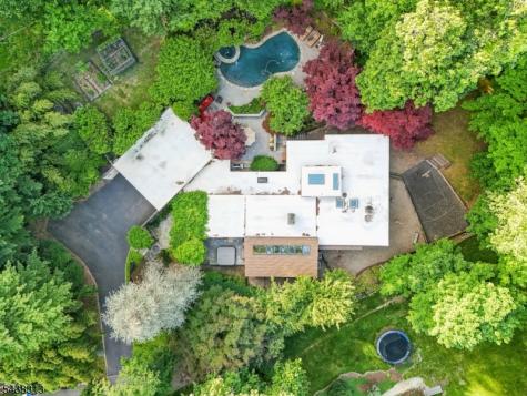 21 Sheffield Terrace West Orange NJ 07052