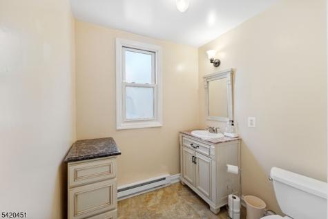 150 W 5th Avenue Roselle NJ 07203