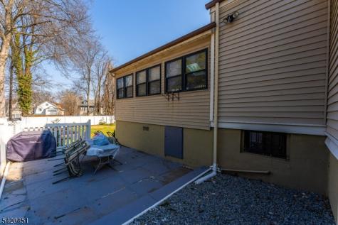 150 W 5th Avenue Roselle NJ 07203