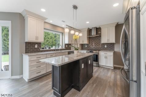 11 Wilson Way Raritan NJ 08551
