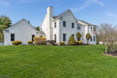 11 Wilson Way Raritan NJ 08551