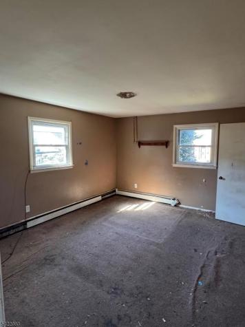 415 N 16th Street Kenilworth NJ 07033