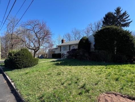 415 N 16th Street Kenilworth NJ 07033