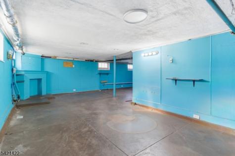 327 Field Place Hillside NJ 07205