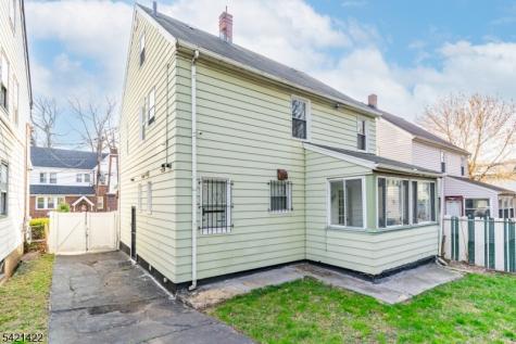 327 Field Place Hillside NJ 07205