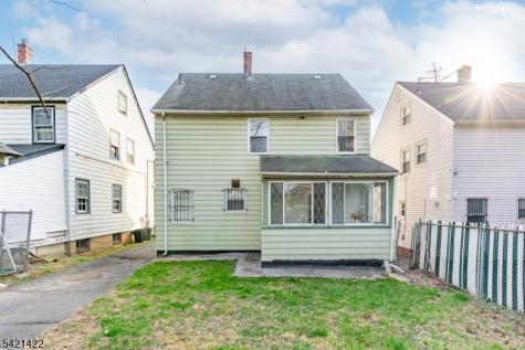 327 Field Place Hillside NJ 07205