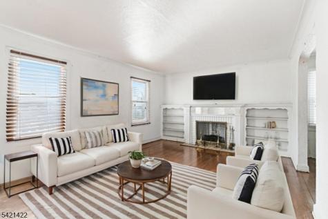 327 Field Place Hillside NJ 07205