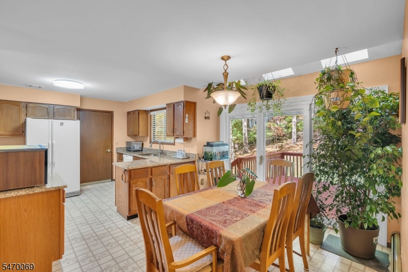 85 Knob Hill Road Washington NJ 07840