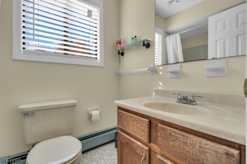 85 Knob Hill Road Washington NJ 07840