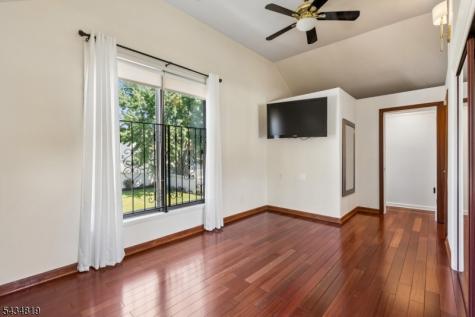 624 Downer Street Westfield NJ 07090