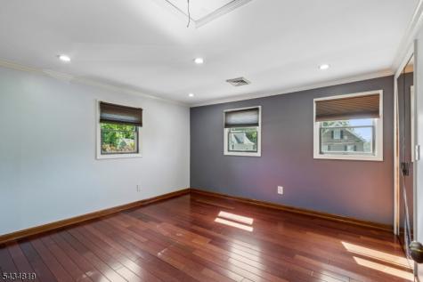 624 Downer Street Westfield NJ 07090
