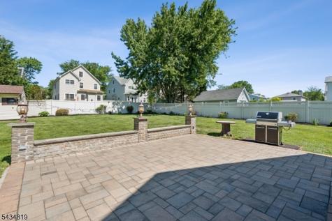 624 Downer Street Westfield NJ 07090