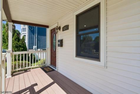 624 Downer Street Westfield NJ 07090