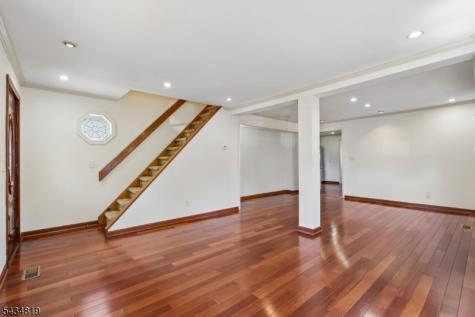624 Downer Street Westfield NJ 07090