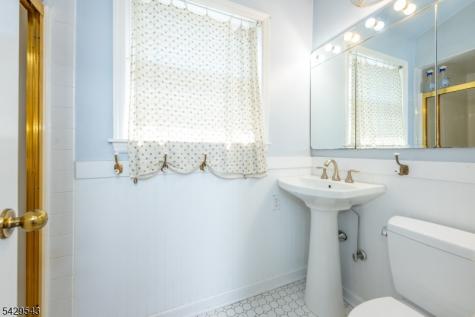 12 Elmwood Terrace West Caldwell NJ 07006