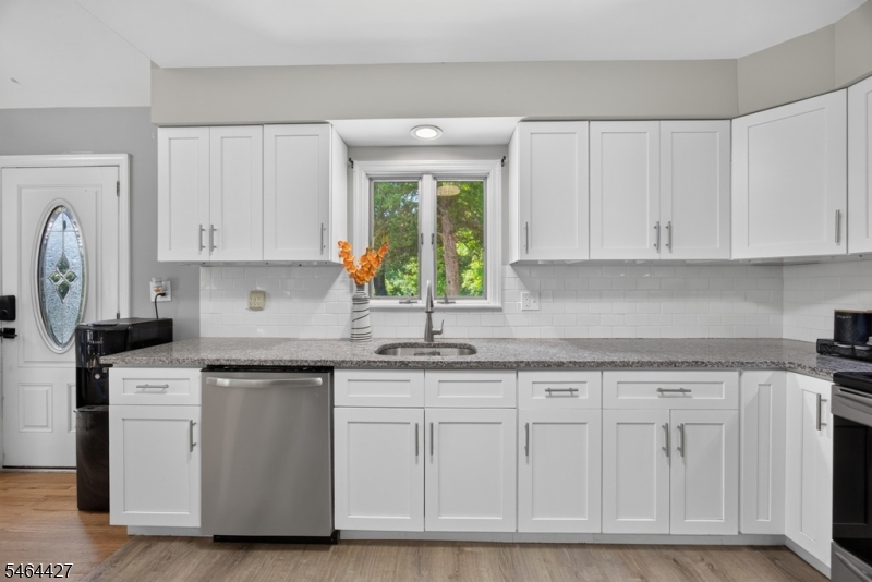 15 Phlox Terrace Vernon NJ 07418