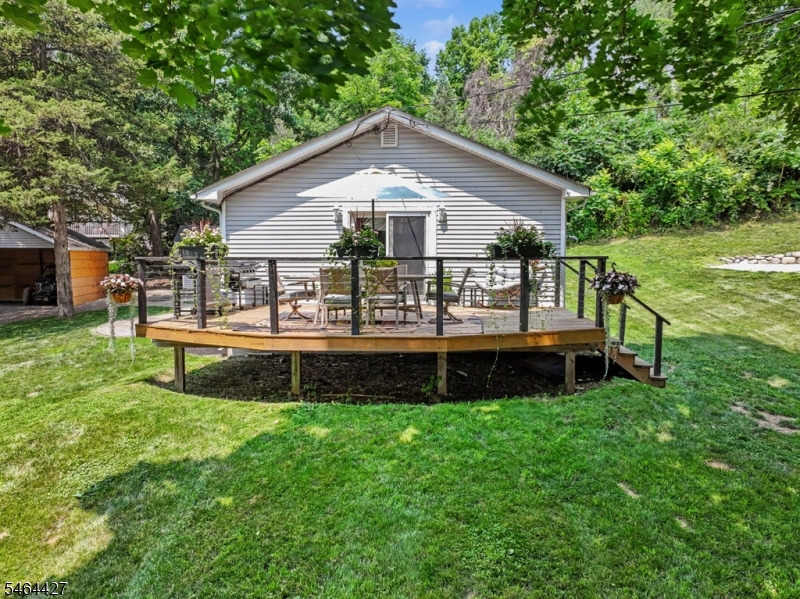 15 Phlox Terrace Vernon NJ 07418