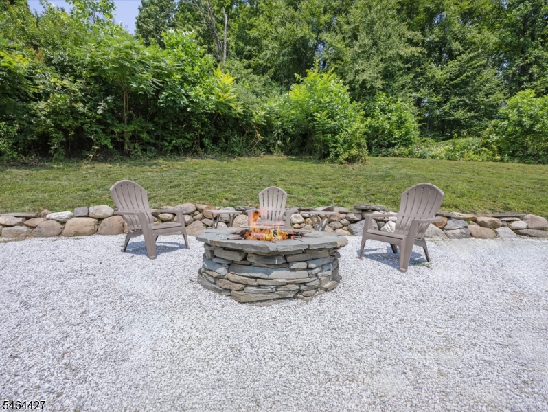 15 Phlox Terrace Vernon NJ 07418