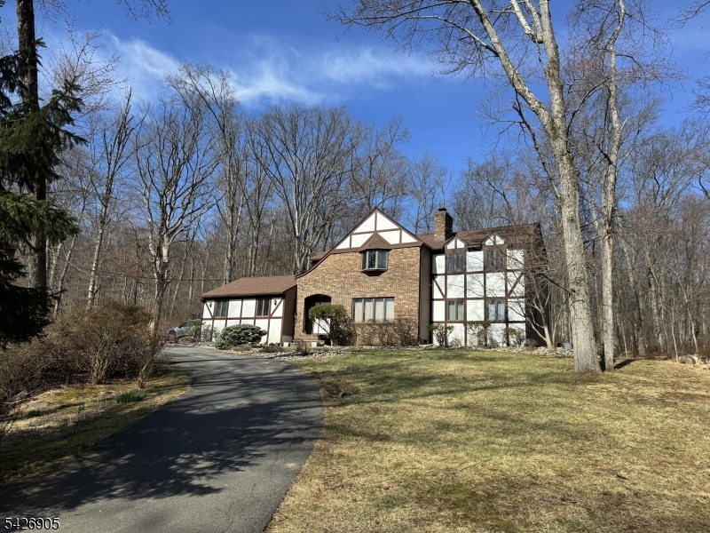 169 E Mountain Road Hillsborough NJ 08844