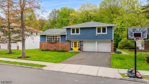 17 Wessman Drive West Orange NJ 07052
