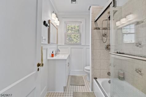 1012 Falls Terrace Union NJ 07083