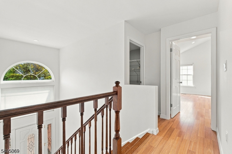 563 Buckingham Drive Piscataway NJ 08854