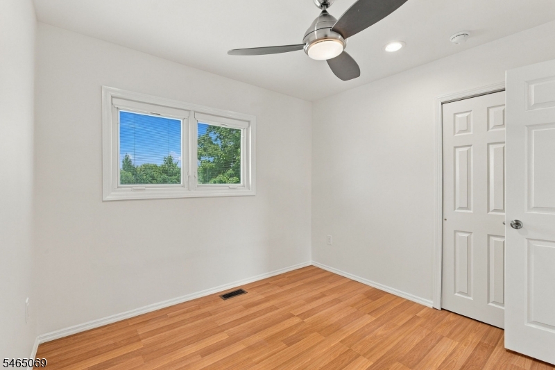 563 Buckingham Drive Piscataway NJ 08854