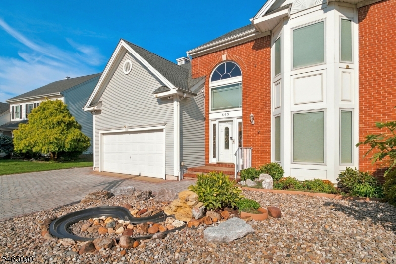 563 Buckingham Drive Piscataway NJ 08854