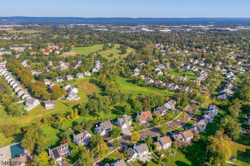 563 Buckingham Drive Piscataway NJ 08854