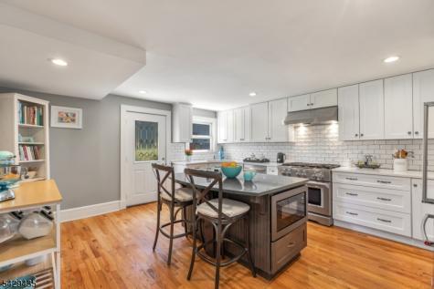 3 Oak Ridge Avenue Summit NJ 07901