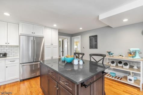 3 Oak Ridge Avenue Summit NJ 07901