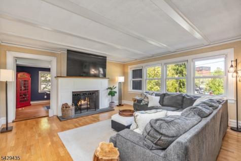3 Oak Ridge Avenue Summit NJ 07901