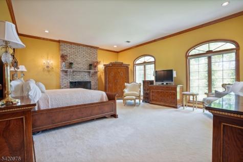 49 Cherokee Court Sparta NJ 07871