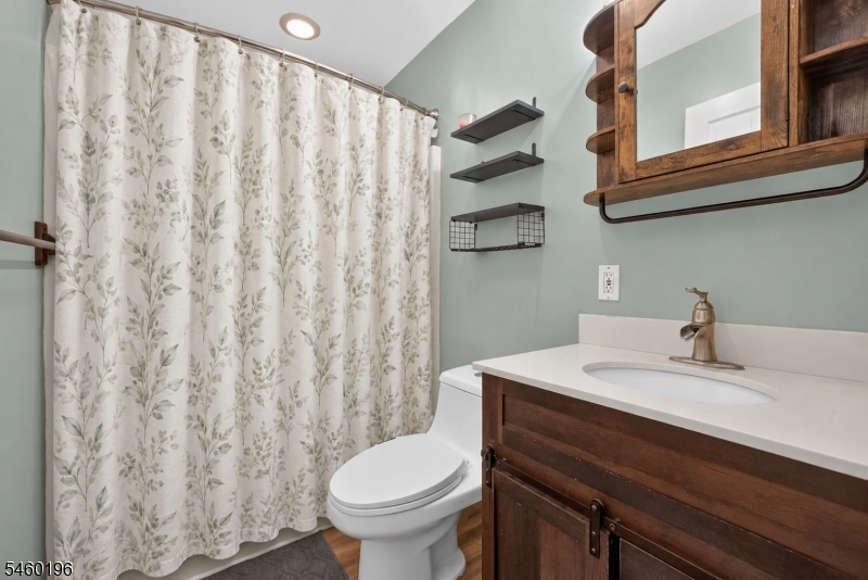 76 Glen Road Wantage NJ 07461