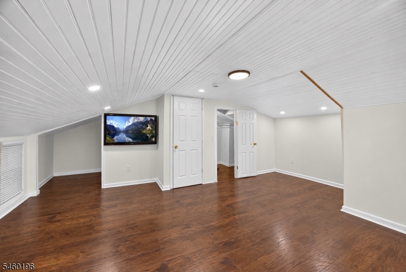 76 Glen Road Wantage NJ 07461