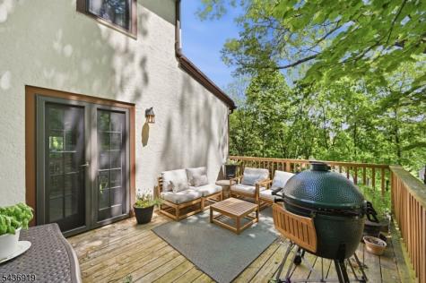 35 Sherman Place Morristown NJ 07960